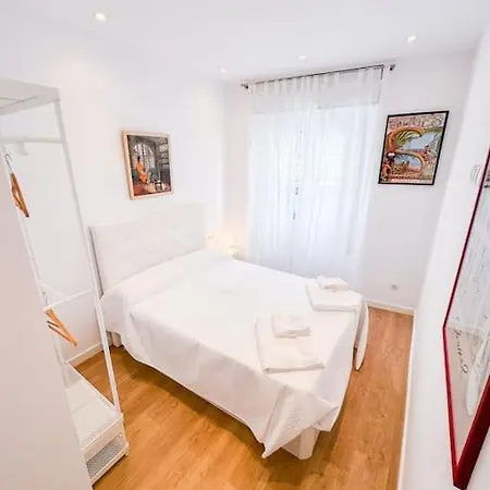 Anna & Thomas - Center 아파트